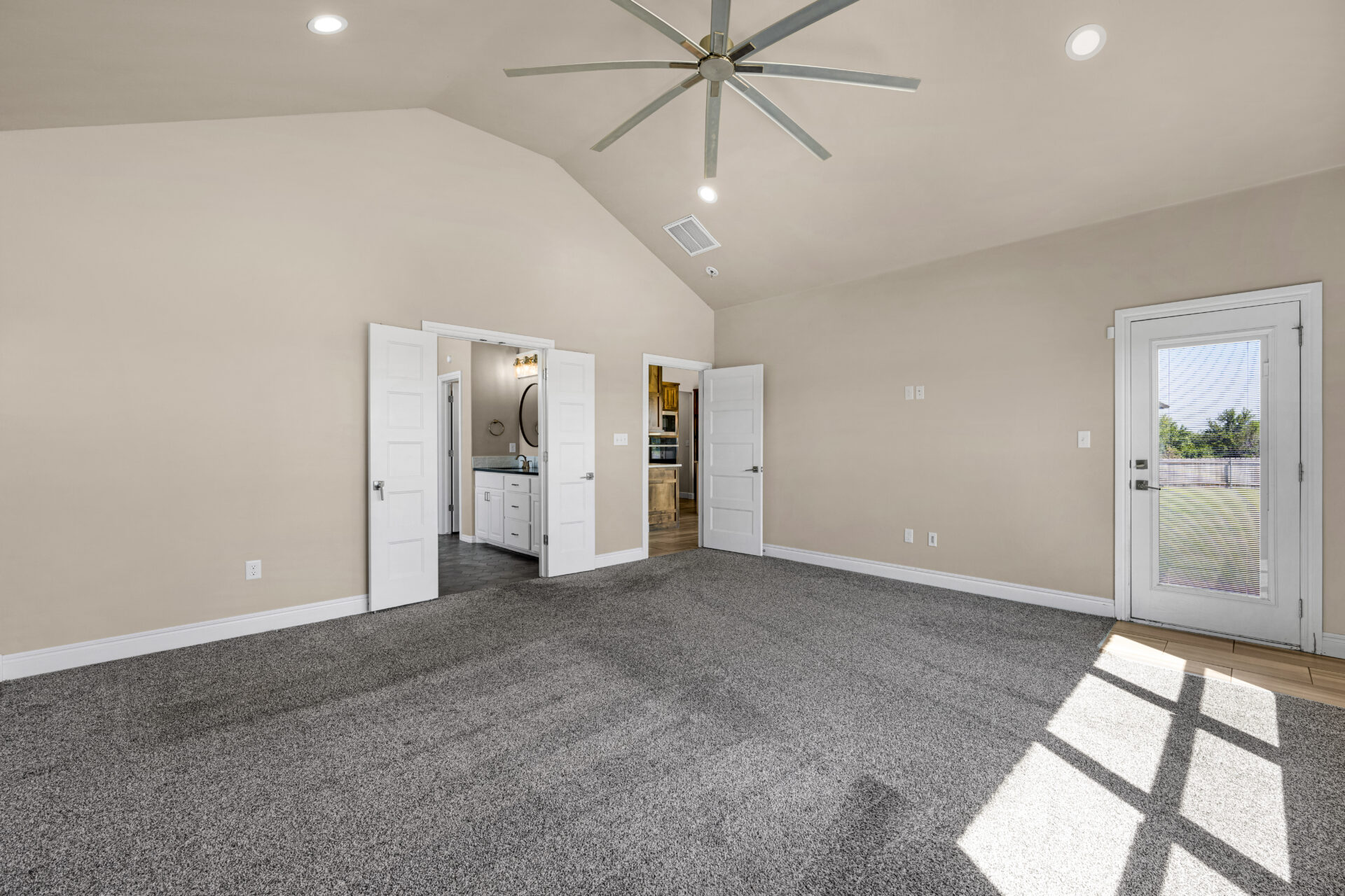 1735 NE 41st St_Interior (22 of 36) 1735 NE 41st Lawton, OK