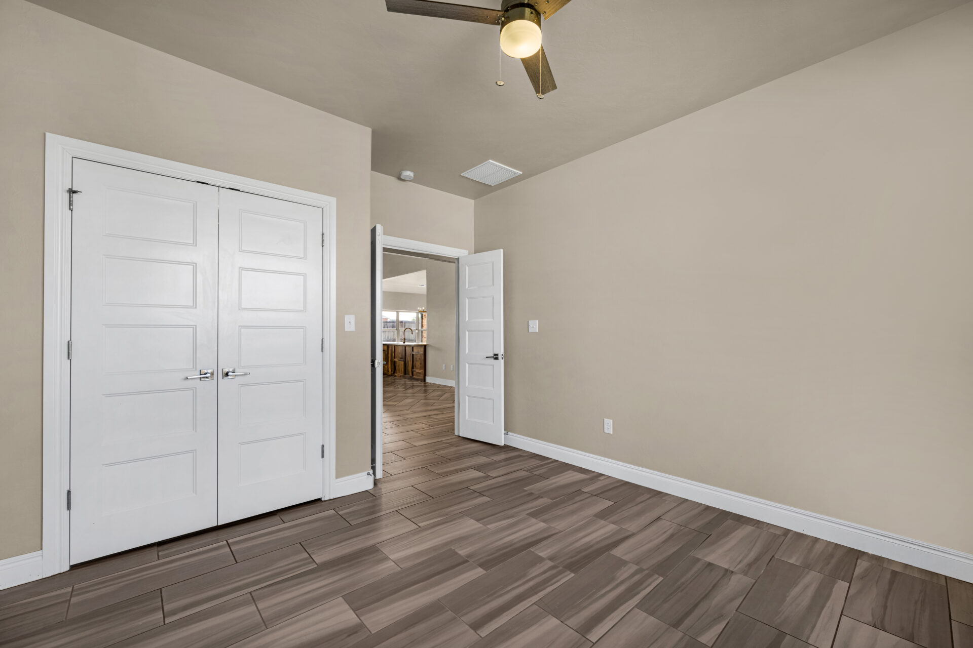 1735 NE 41st St_Interior (6 of 36) 1735 NE 41st Lawton, OK