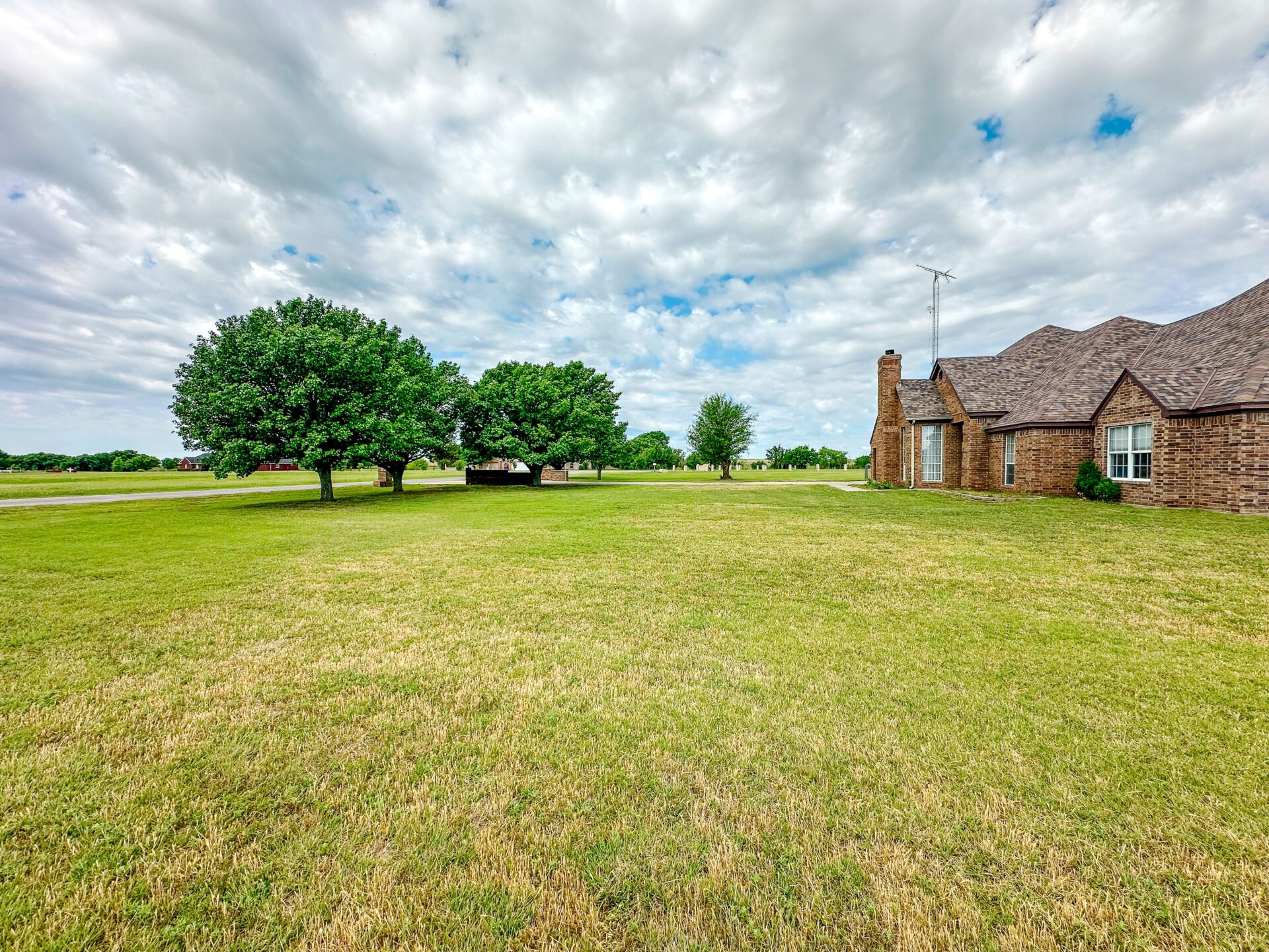 IMG_5709 – Copy 374 SE Willow Lane Lawton, OK
