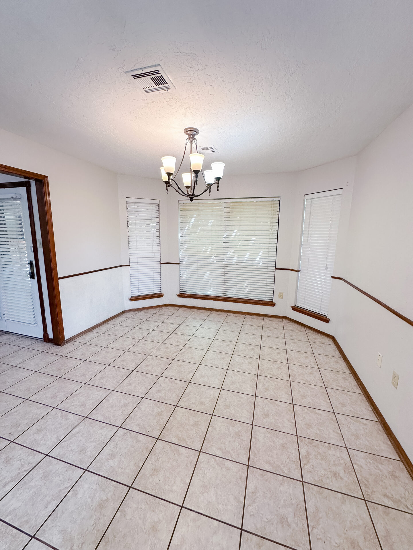 7208 NW Willow Creek Drive Lawton, OK