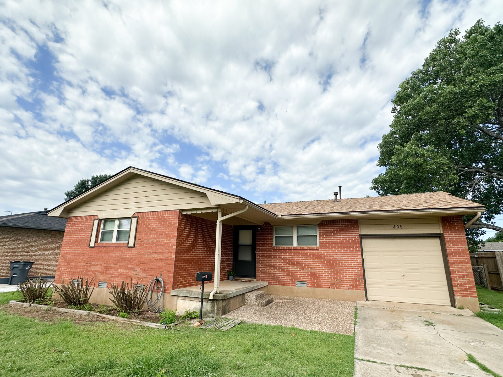 406 NW 56th Lawton, OK