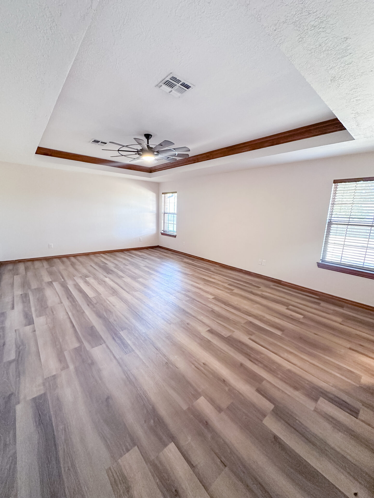 8 SW Riverbend, Lawton OK