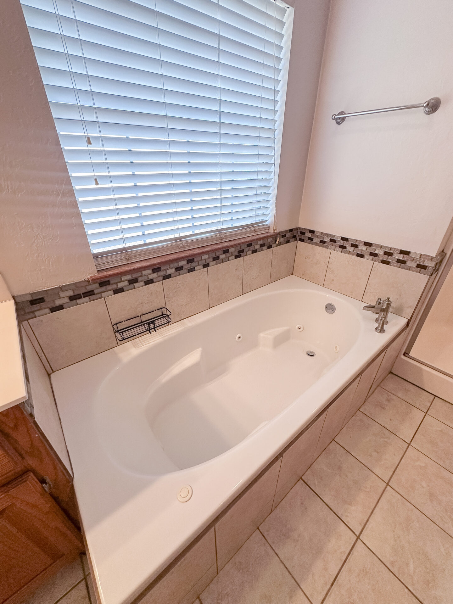 8 SW Riverbend, Lawton OK