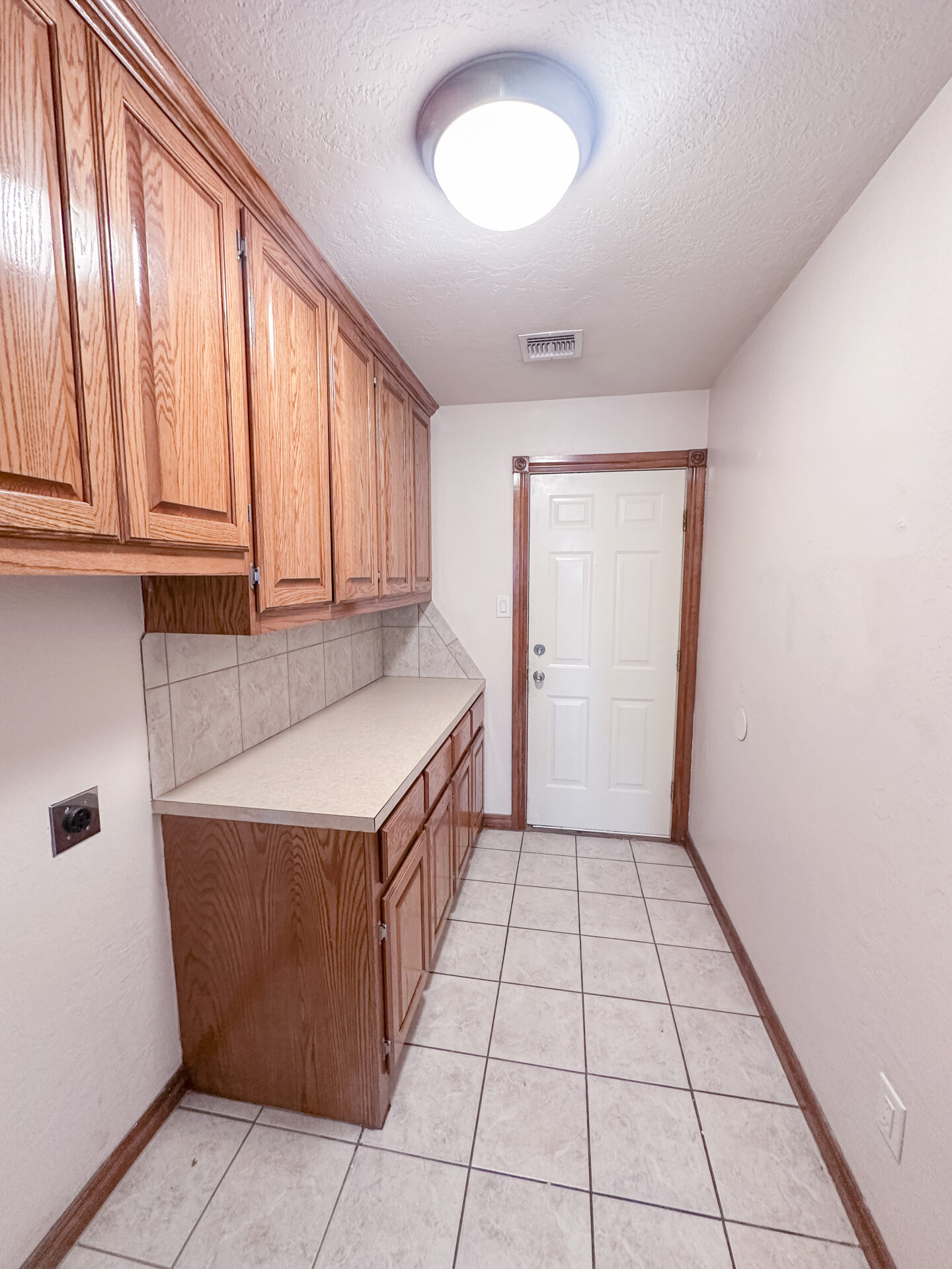 8 SW Riverbend, Lawton OK