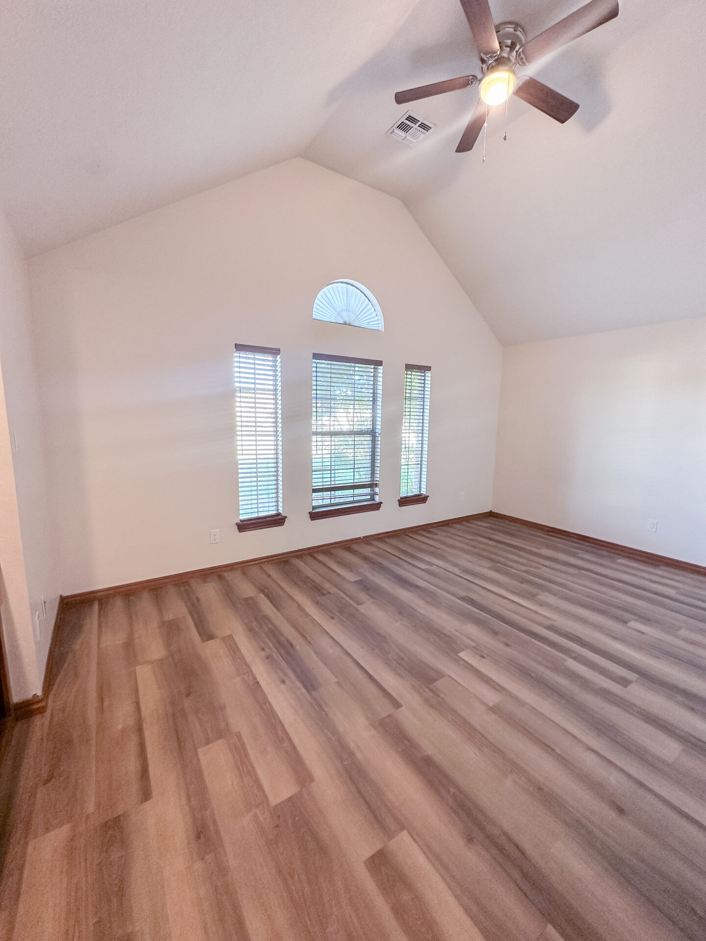 8 SW Riverbend, Lawton OK